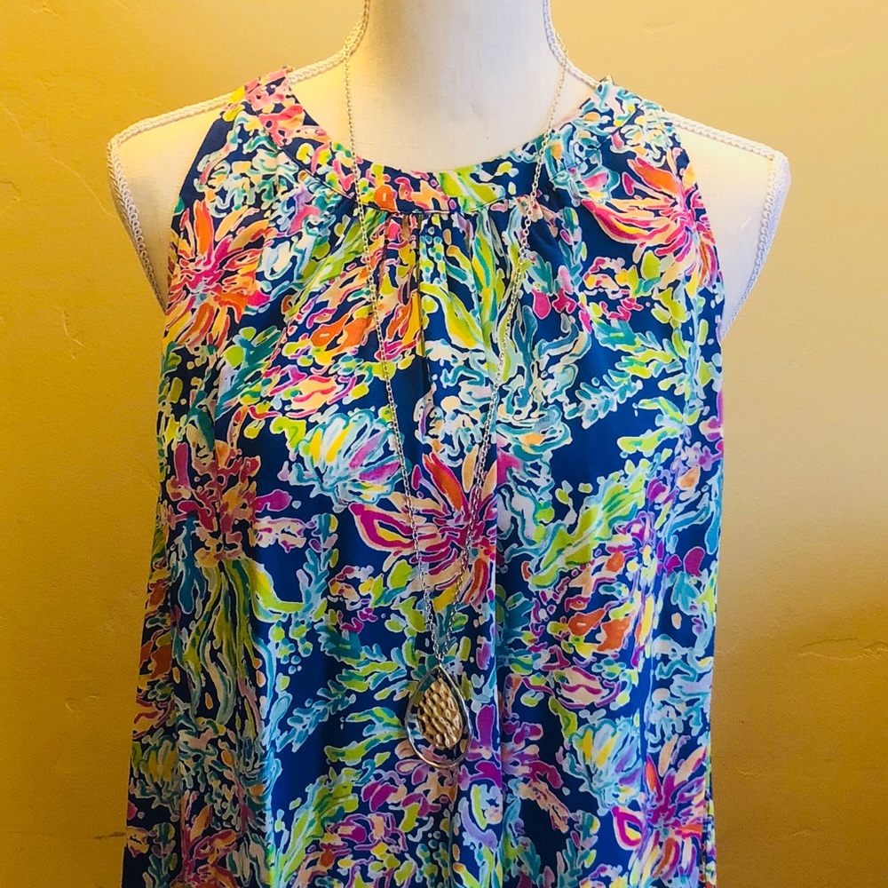 NWT 🌸FLORAL RAYON Anne Carson Tank Blouse